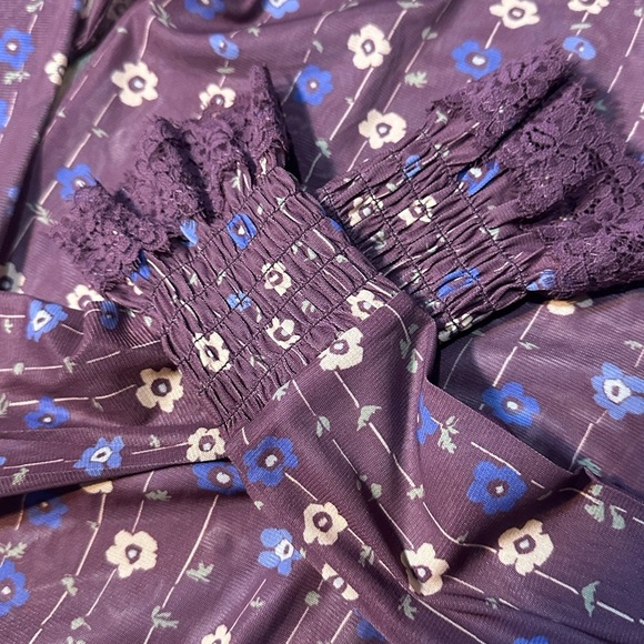 FP Free People Floral Purple and Blue Sheer Long Sleeve Size Small 🦄 - Picture 5 of 7